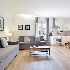 Amister Apartment